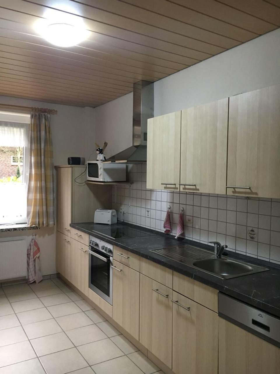 Ferienwohnungen Eichenhof 슈네베르딘겐 외부 사진